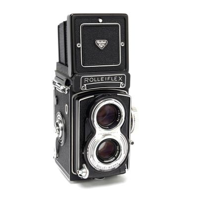 Rolleiflex T Model 3 Film TLR Camera with Zeiss Tessar 75mm f/3.5 Lens