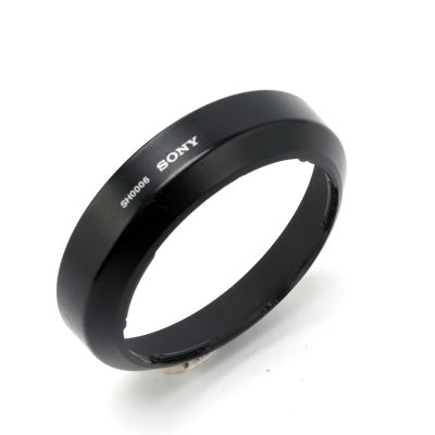 Sony SH0006 Lens Hood Shade for 18-70mm f/3.5-5.6 Lens