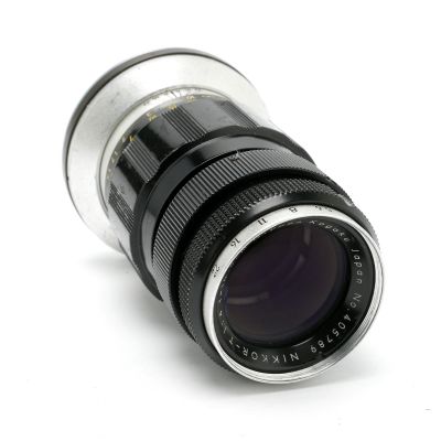 Nikon Nippon Kogaku Nikkor-T 105mm f/4 Lens F-Mount Non-Ai w/ Hood and Cap