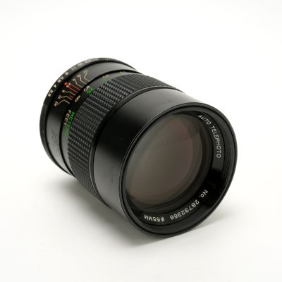 Vivitar Auto Telephoto 135mm f/2.8 Lens M42