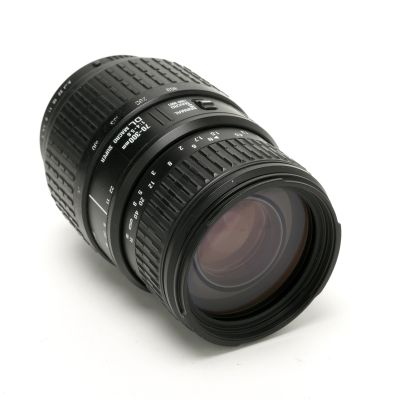 Sigma 70-300mm f/4-5.6 DL Macro Super Lens Pentax K-AF