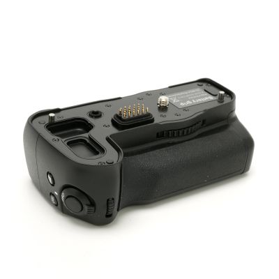 Unbranded D-BG4 Battery Grip for Pentax K-5, K-5II, K-5IIs, & K-7