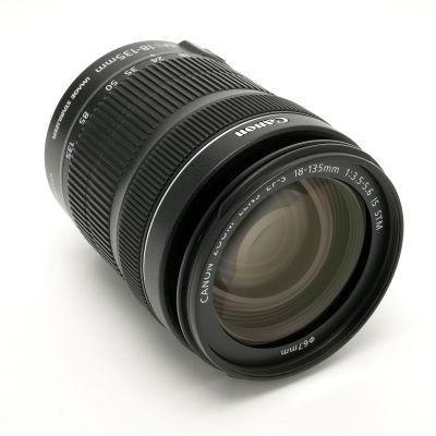 Canon EF-S 18-135mm f/3.5-5.6 IS STM Lens