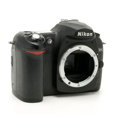 Nikon D50 6.1MP Digital SLR Camera: Shutter Count ≤ 24,000