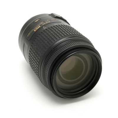 Nikon AF-S Nikkor 55-300mm f/4.5-5.6 G ED VR DX Lens