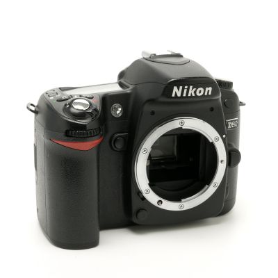 Nikon D80 10.2MP Digital SLR Camera: Shutter Count ≤ 12,500