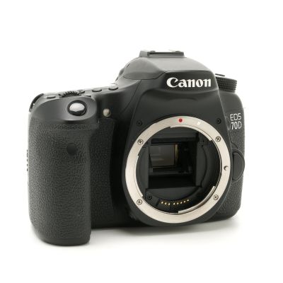 Canon EOS 70D 20.2MP Digital SLR Camera: Shutter Count ≤ 32,700