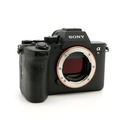 Sony Alpha a7R IV A 61MP Mirrorless Digital Camera (A7R IVA, V2): SC ≤ 49,500
