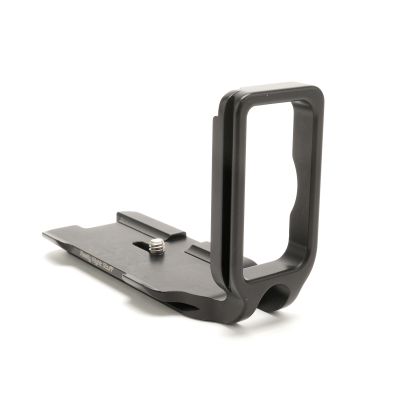 Really Right Stuff RRS BD300-L A Arca-Swiss L-Bracket for Nikon D300