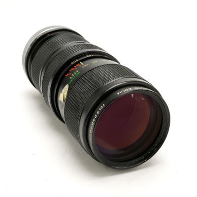 Vivitar 75-205mm f/3.8 Close-Focusing Auto Zoom Lens Canon FD