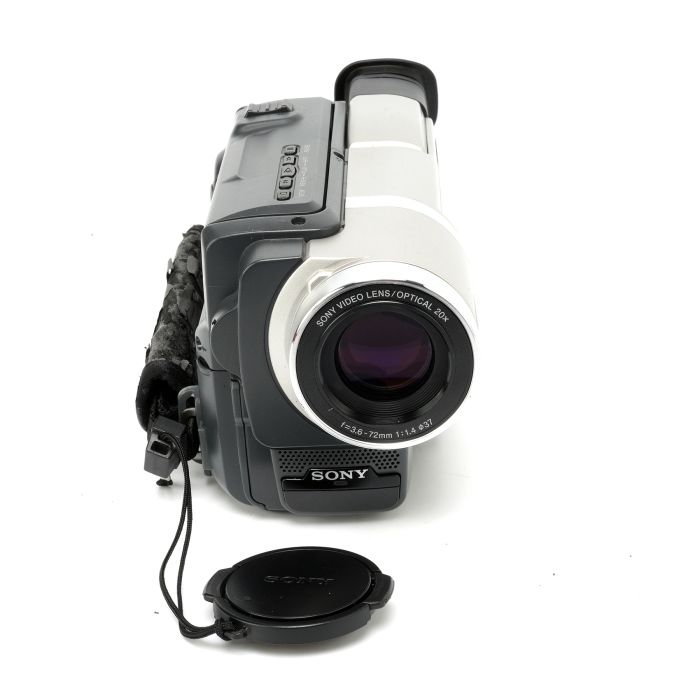 Sony CCD-TRV108 Hi8 VCR 8mm Video Camera Camcorder